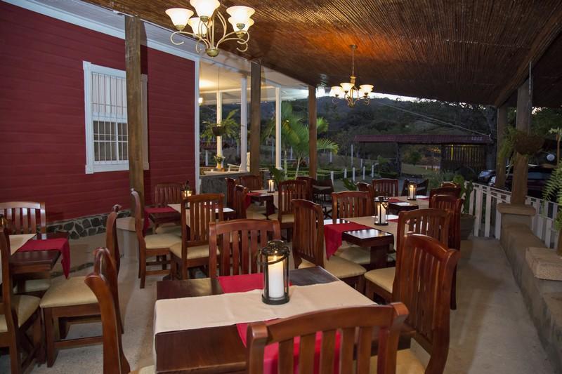 Hotel Hacienda El Rodeo Vueltas Dış mekan fotoğraf